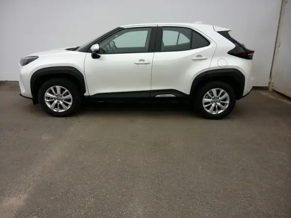 YARIS CROSS YARIS CROSS